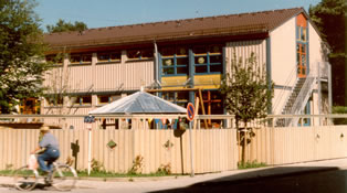 Straßenansicht