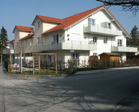 Straßenansicht